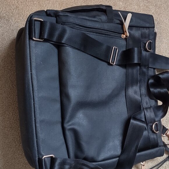 Petunia Pickle Bottom Diaper bag - Picture 2 of 3